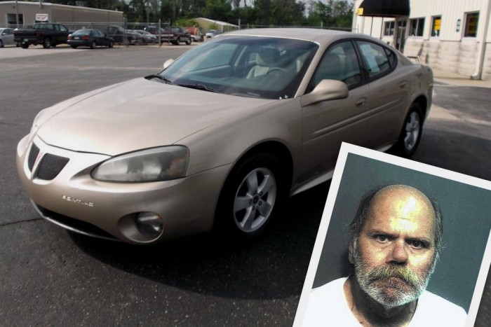 Gyerekpornó a használt autóban