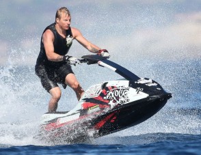 Kimi Räikkönen Korzikán élvezi a nyarat 