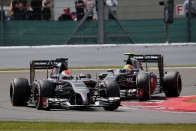 F1: Elfogadhatatlan mélyponton a Sauber 2