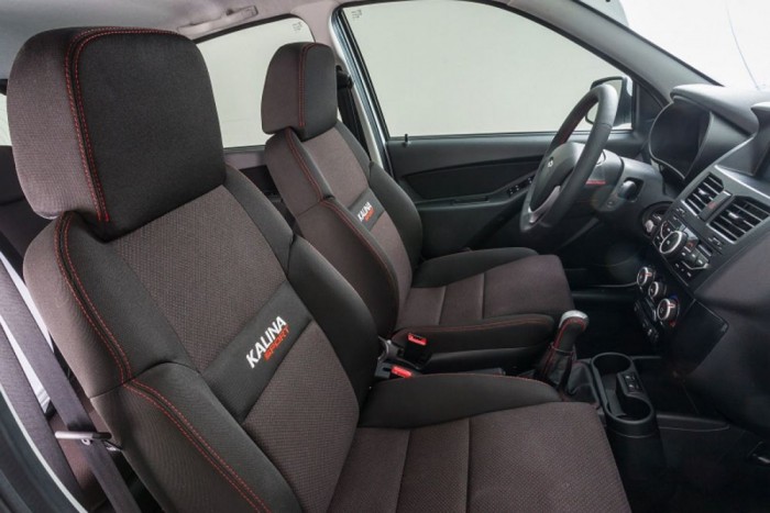 Bekeményít a Lada 7