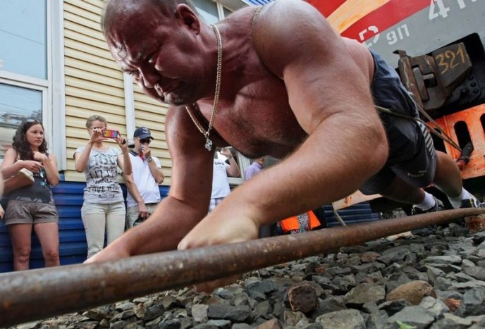 120 tonnás vonatot húzott el 7