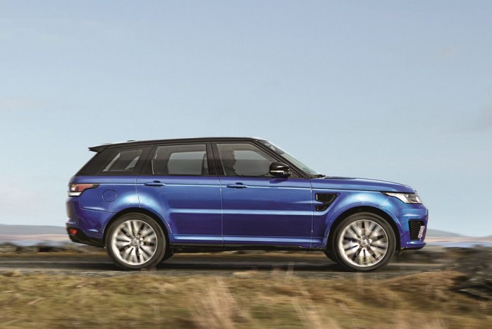 Verseny-SUV Angliából 9