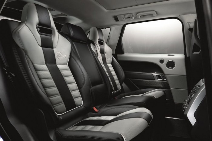 Verseny-SUV Angliából 7