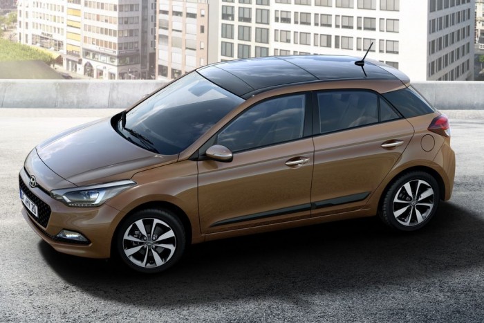 Ezzel verné a Fiestát, a Corsát a Hyundai 5