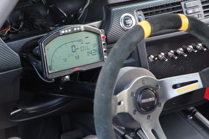 Magyarország leggyorsabb autói 18 | Vezess A nehéz gyári műszerfal a kukában landolt