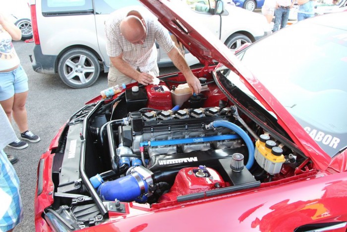 Magyarország leggyorsabb autói 17 | Vezess Egy több generációval korábbi hathengeres M5-ös motor kompresszorral – mindez egy Hármas BMW-ben