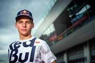 F1: Új szupertehetséget igazolt a Red Bull 2