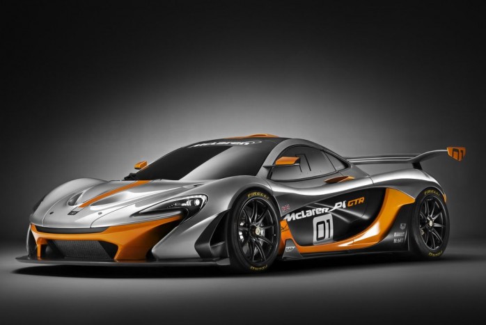 Hiperhibrid a versenypályára: McLaren P1 GTR 7