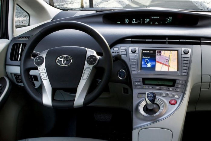 Nem elég a kis fogyasztás 5 Ötödik a Toyota Prius. Összpontszáma 7,53, CO2-kibocsátása 82 g/km, 69 dB(A)