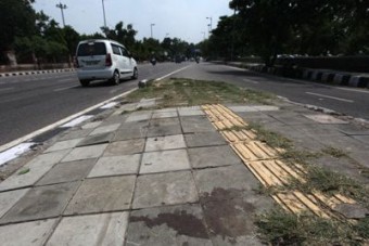 Alvó embereken hajtott át a részeg autós