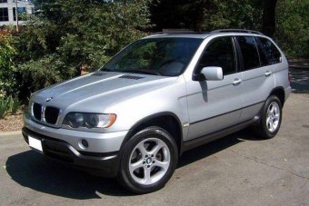 Házipornó buktatta le az autótolvajokat