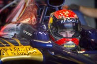 F1: A Mercedes küldte a Red Bullhoz Verstappent 6