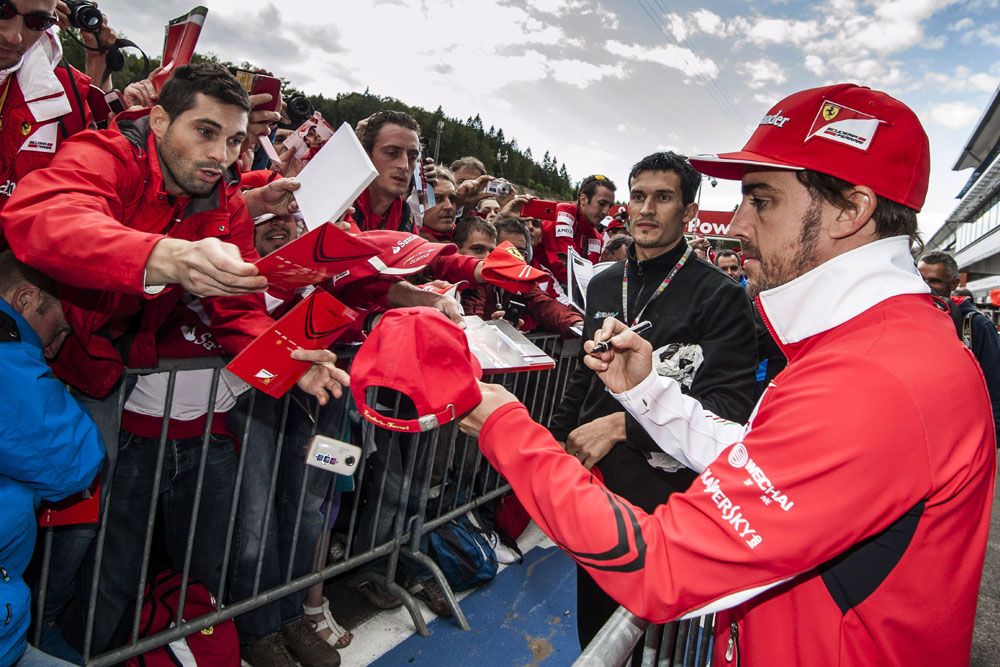 F1: Alonso közel a Mercikhez, Vettel elszállt 4
