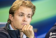 F1: Mást mond Rosberg és Hamilton 35