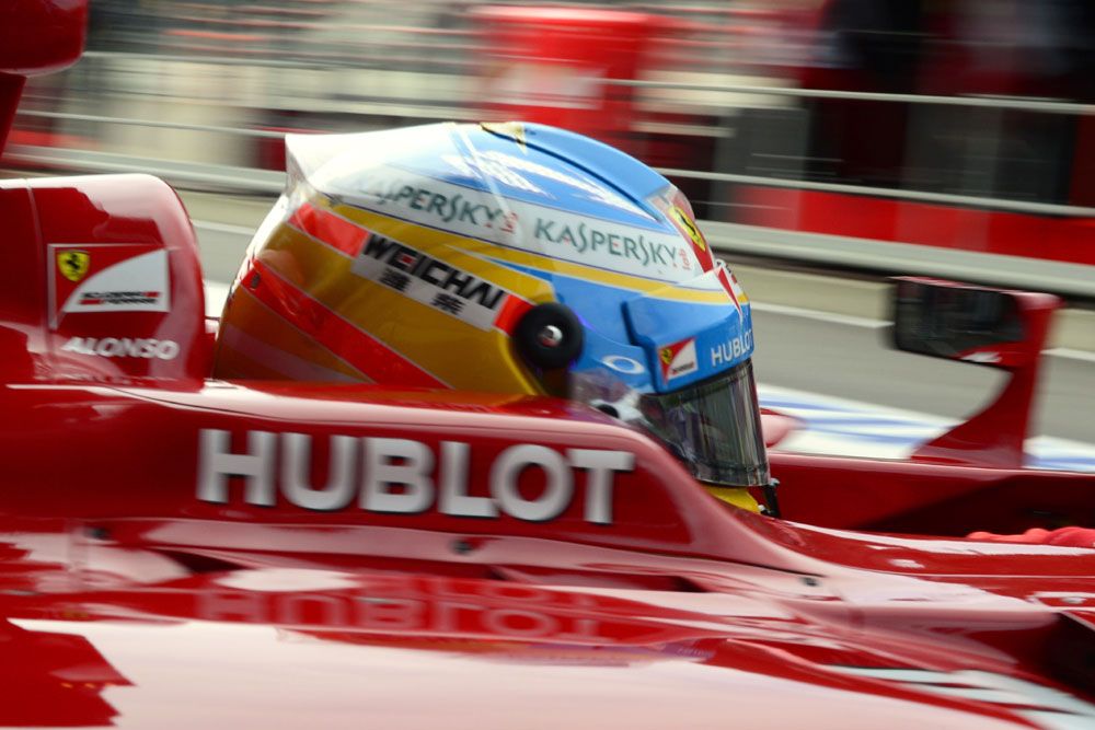 F1: Button üvöltött, Vettel megússza a büntetést 16