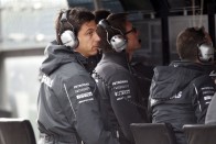 F1: Hamilton fékhibára fogta a második helyet 30