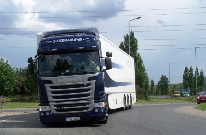 Menetpróbán az országutak királynője 9 | Vezess A G 410-es a többi Streamline-modellhez hasonlóan kiváló vezetési élményt nyújt