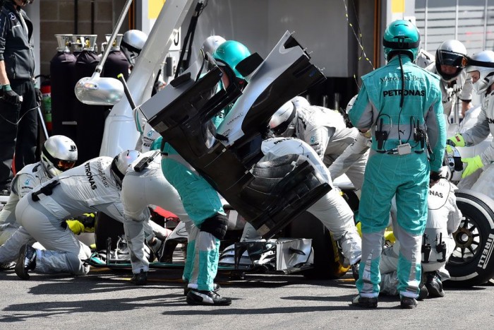 F1: Rosberget felpofozták, most visszaadta 7