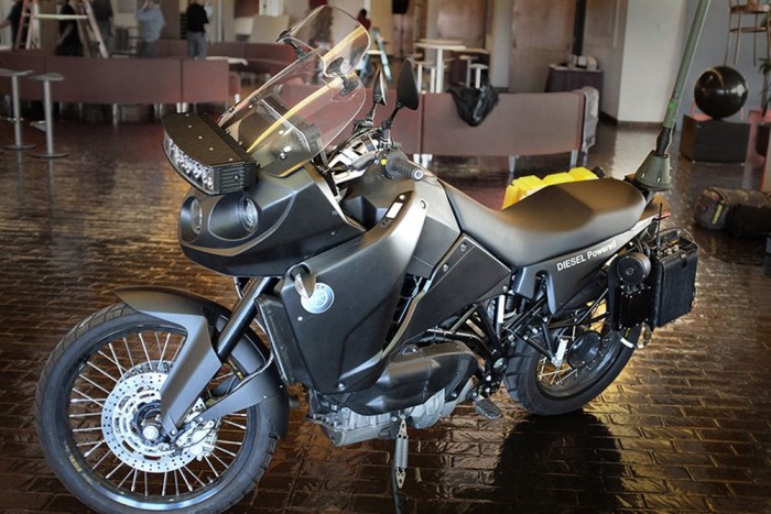 Az apa, aki fél milliárdot költött a lányára 8