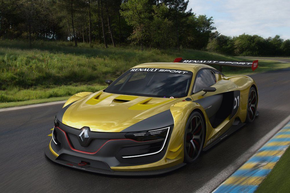 Renault versenyautó Nissan GT-R motorral 10