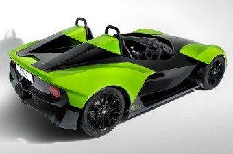 Csupasz és nagyon siet