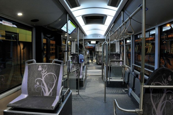 A csuklós MetroStyle Trollino belülről: tágas és virágos