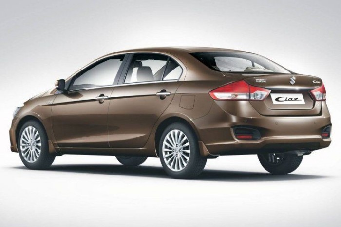 Részletes információk az új Suzuki szedánról 8 | Vezess Részletes információk az új Suzuki szedánról 8