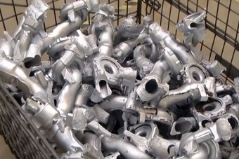 Új magyar alkatrész a luxusautókban