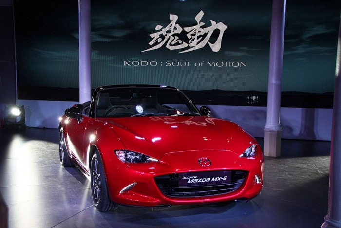 Az első kép, már ruha nélkül