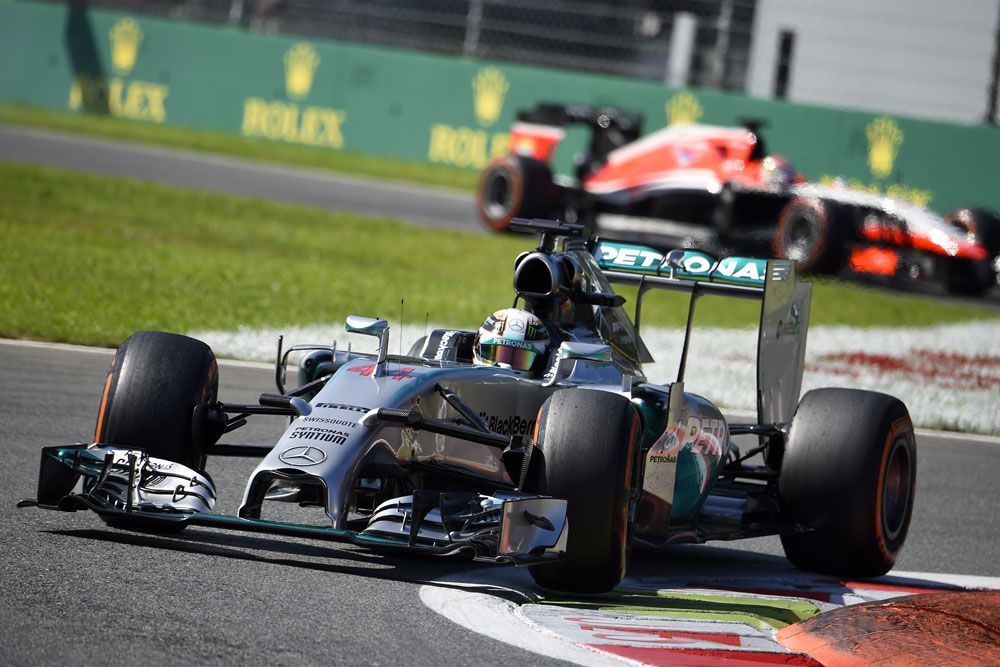 F1: Kidobták az újoncot a rajtrácsról 14