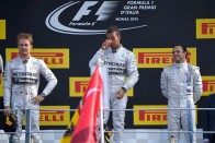 F1: Rosberg megroppant, Hamilton győzött 31
