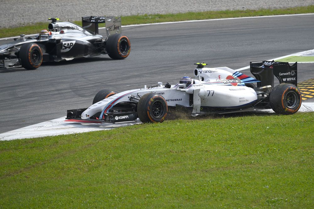 F1: Bottas a semmiből jött vissza 12