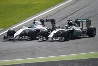 F1: Rosberg megroppant, Hamilton győzött 47