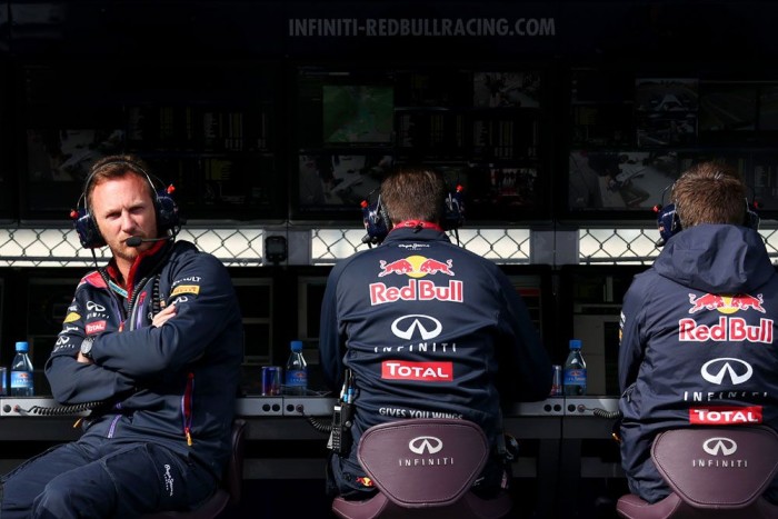 F1: Hivatalos a rádiókorlátozás 6