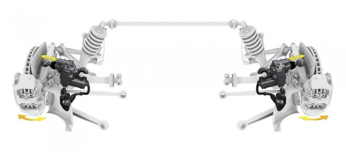 A 918 Spyder kormányozható hátsó felfüggesztése. Nem árulták el, mi volt a gond.