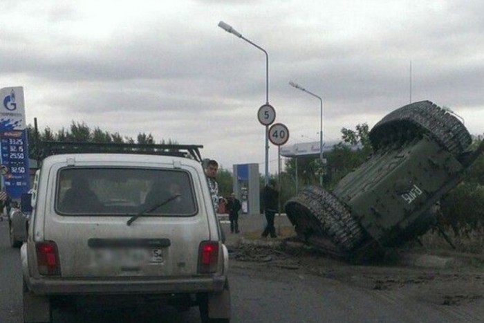 Hogy borítasz fejtetőre egy tankot? 5