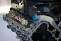 F1: Alonsót elijeszti a Honda? 19