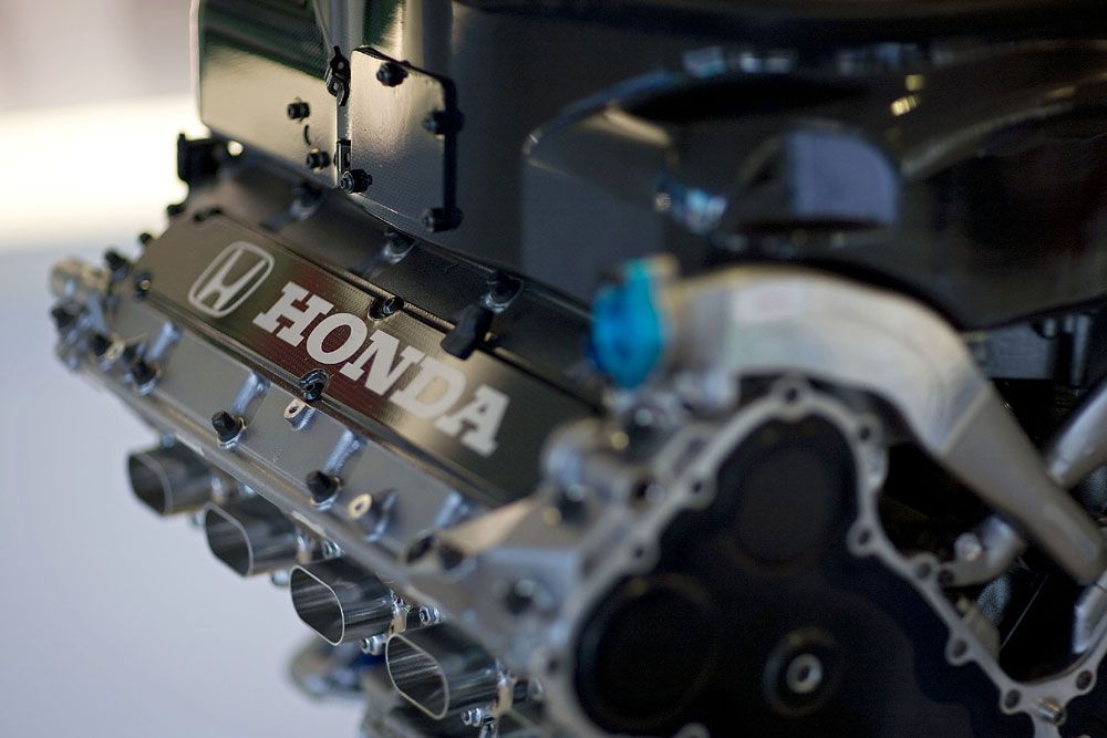 F1: Alonsót elijeszti a Honda? 8