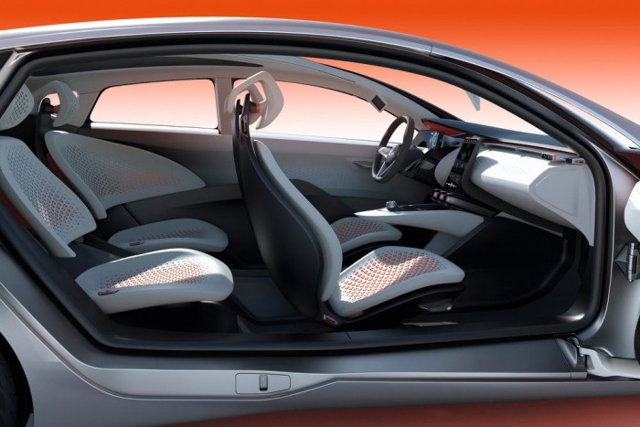 Egy litert fogyaszt a Renault kisautó-tanulmánya 9 | Vezess Egy litert fogyaszt a Renault kisautó-tanulmánya 9