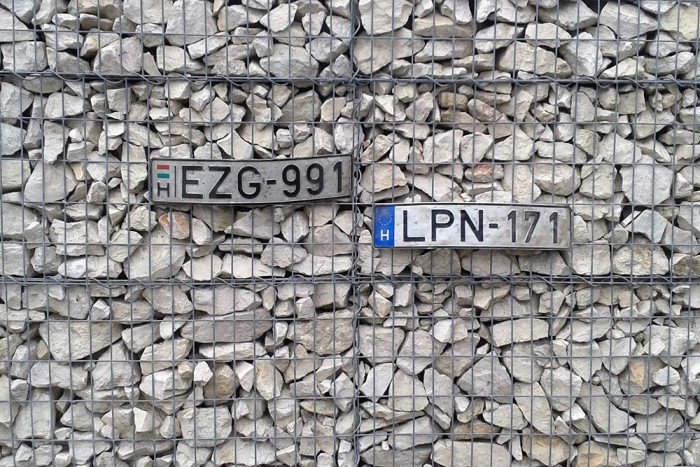 Elveszett rendszámokat találtak