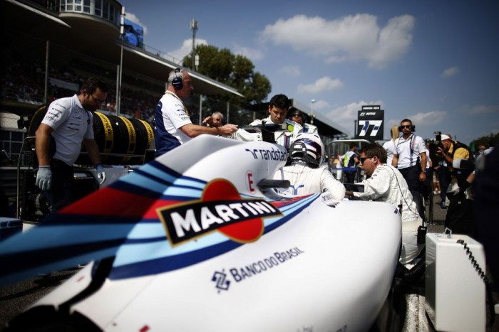 F1: Szingapúrban nem durrant a Williams 4