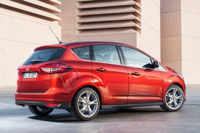 Megújul a családosok Fordja 6