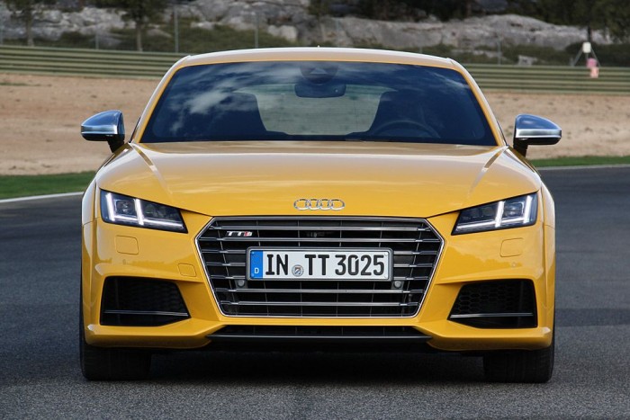 Sportkocsi Győrből: Új Audi TT 7 | Vezess Nem történt drámai változás, csak kicsit szögletesebb lett a harmadik generációs TT