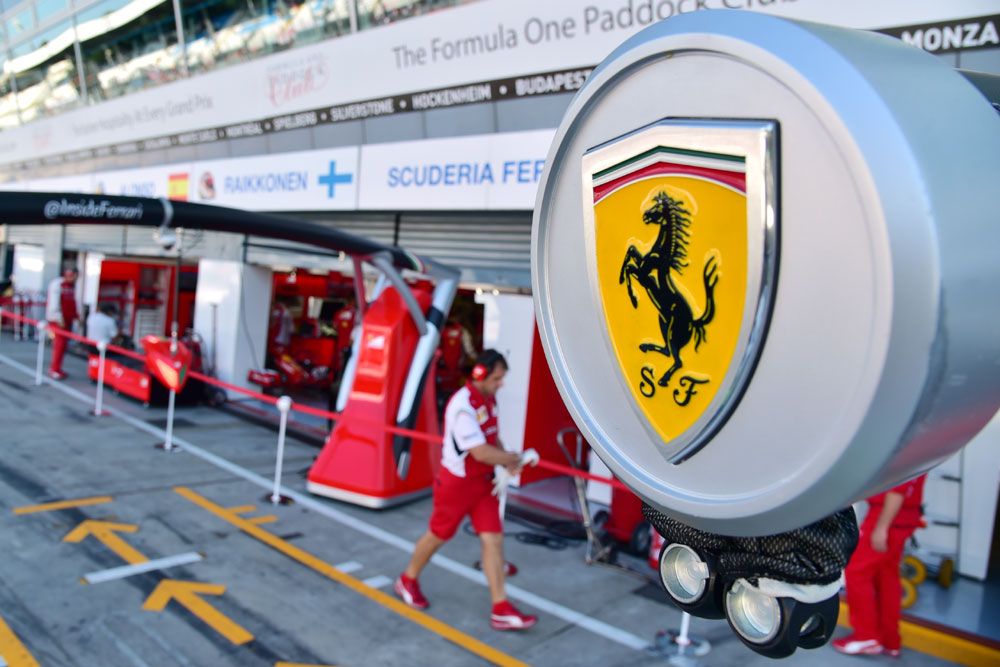 F1: Szingapúrban már tesztelni fog a Ferrari 4