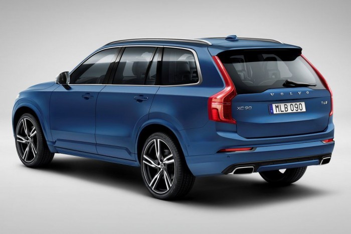 Sportautót faragott szabadidőjárművéből a Volvo 7