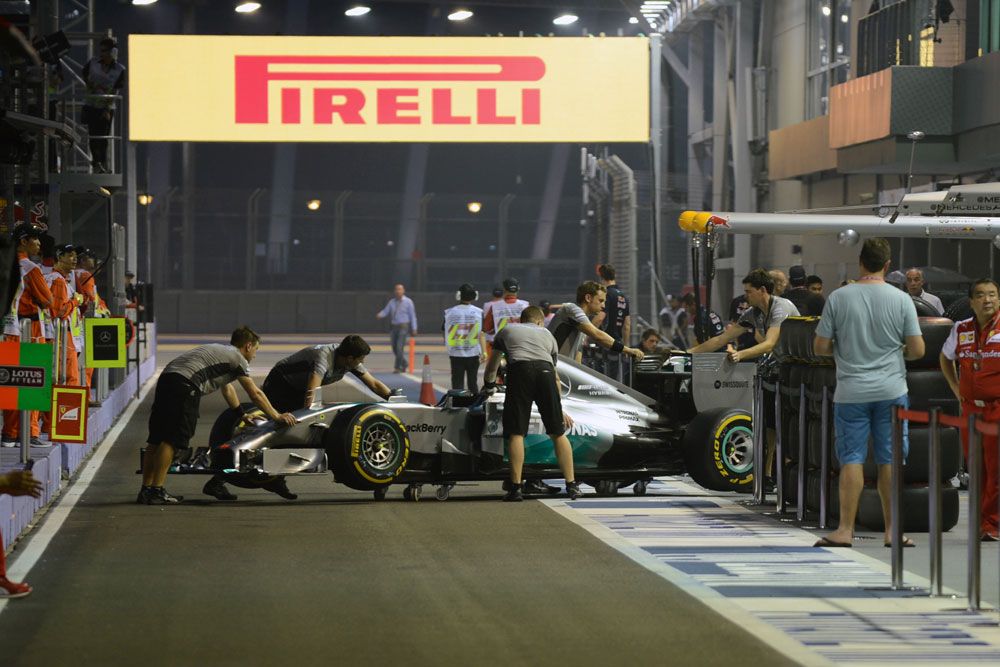 F1: Ecclestone a telemetriát is betiltaná 9