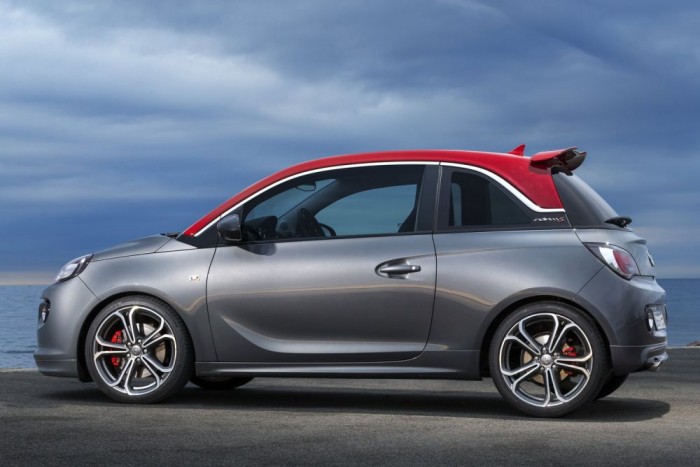 Kigyúrták a kis Adamot 6 | Vezess Kigyúrták a kis Adamot 6