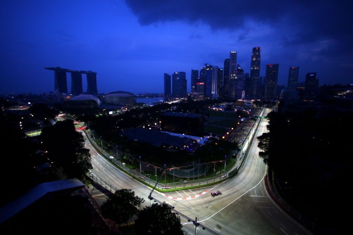 F1: Alonso és a Red Bull lenyomta a Merciket 7