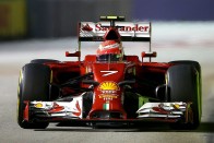F1: Vettelnek garantált a büntetés 53