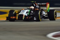 F1: Hamilton a leggyorsabb, Maldonado a falban 61